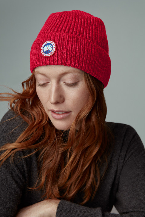 Buy Canada Goose Arctic Disc Rib Toque Unisex Red Scandinavian Fashion Store