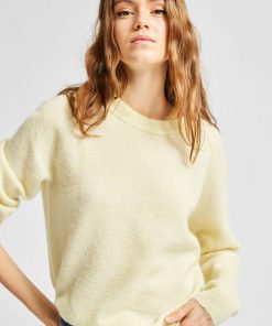 SelectedPastel Yellow Femme Lulu O-neck