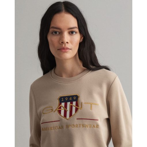 Gant Woman Archive Shield C-Neck Dry Sand