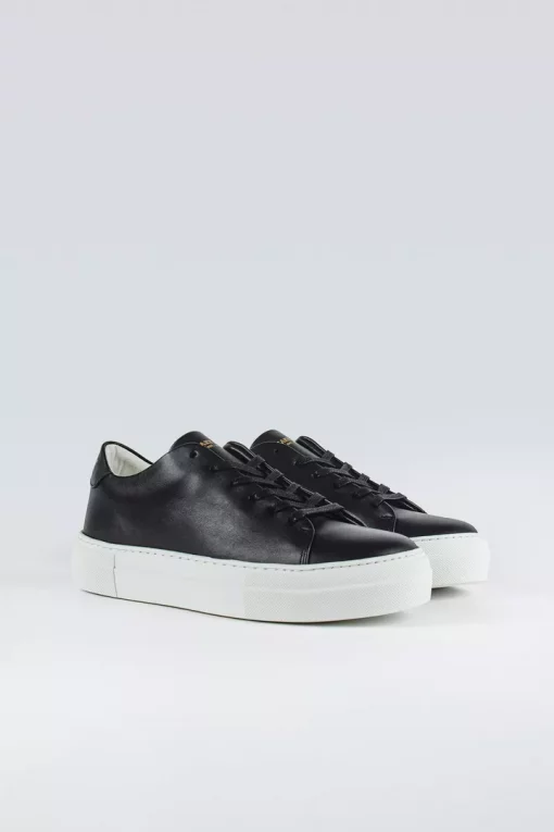 Sneaky Steve Moore W Black