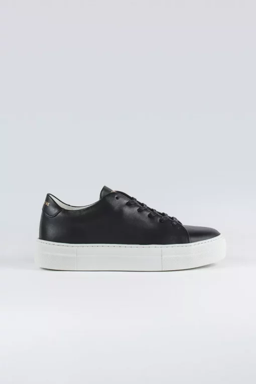 Sneaky Steve Moore W Black