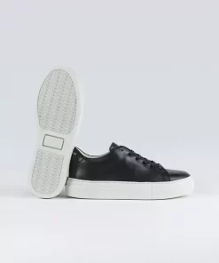 Sneaky Steve Moore W Black