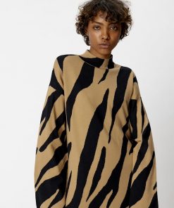Gestuz Talligz Jacquard Long Pullover Maxi Zebra Tiger's Eye