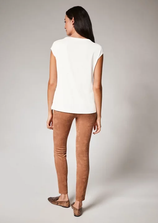 Comma, Layered Top White