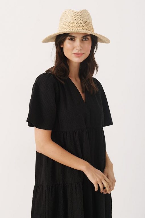 Part Two Pouline Hat Nature Raw