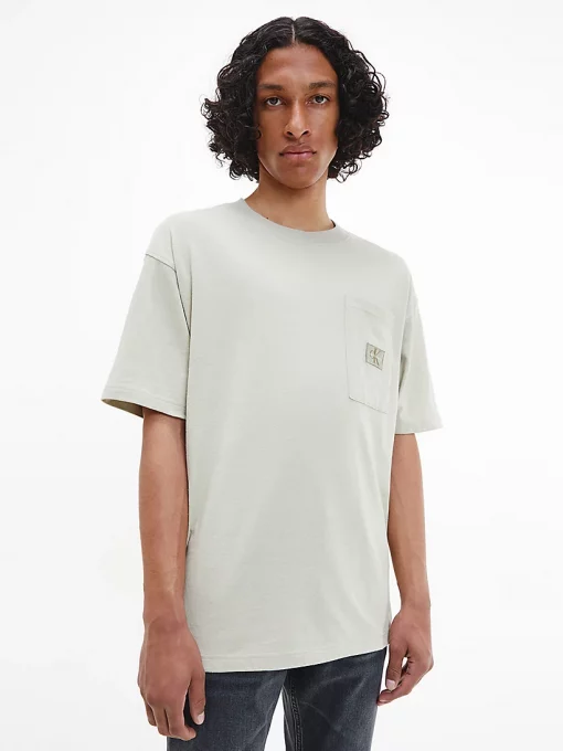 Calvin Klein Shrunken Badge Pocket Tee Wheat Fields