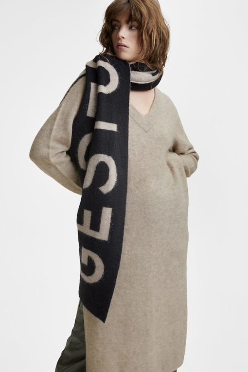 Gestuz Alphagz Long V-dress Warm Sand Melange
