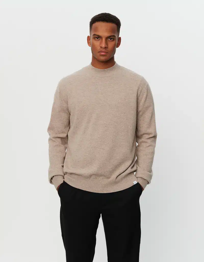 【Modest Mood】送料/関税込 THE KNIT SLIP - CAMEL AZUL by moussy】 Knit Sweater, High Neck, Beige, Slit, Men's
