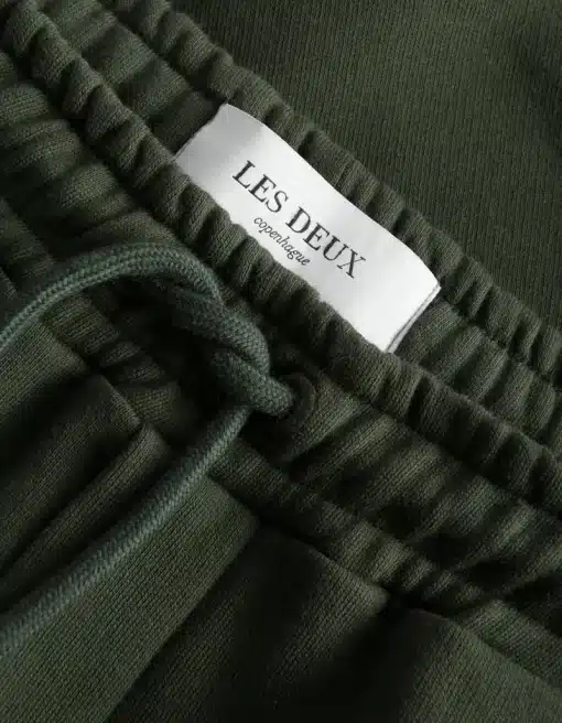 Les Deux Blake Sweatpants Rosin/Dark Sand