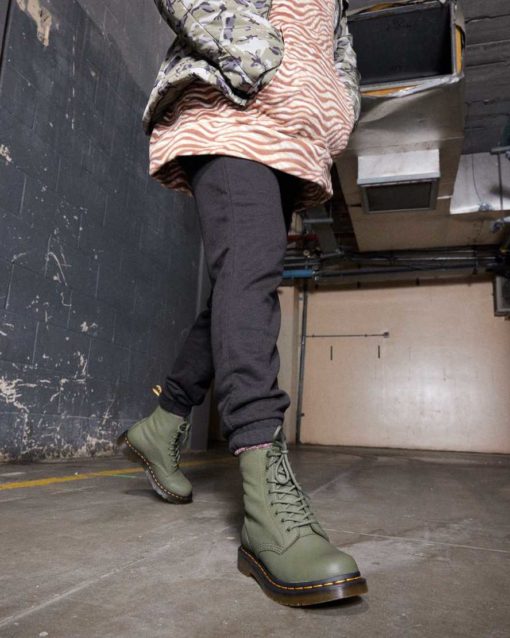 Dr. Martens Pascal Virginia Boots Khaki