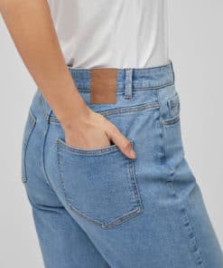 Vila Naomi Mom Jeans Light Blue Denim