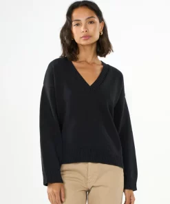 Knowledge Cotton Apparel V-Neck Long Sleeved Cotton Knit Black Jet
