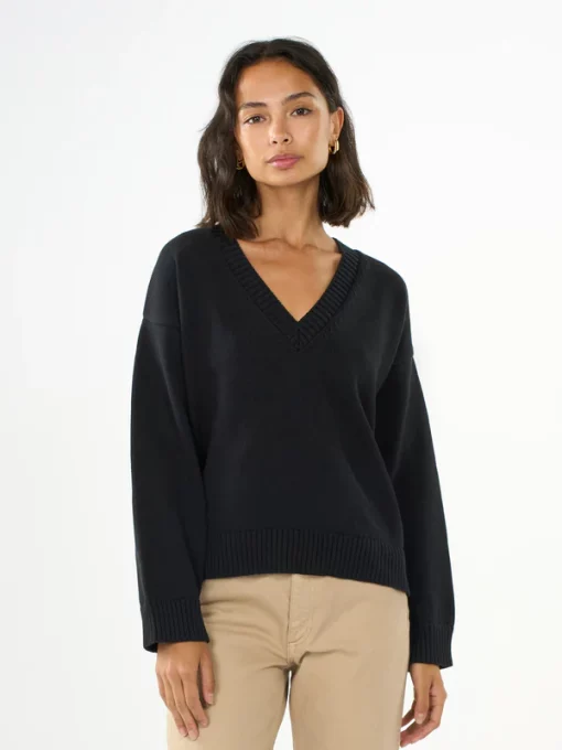 Knowledge Cotton Apparel V-Neck Long Sleeved Cotton Knit Black Jet