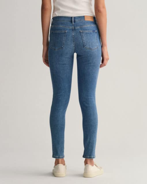 Gant Woman Nella Travel Indigo Jeans Semi Light Blue Worn In