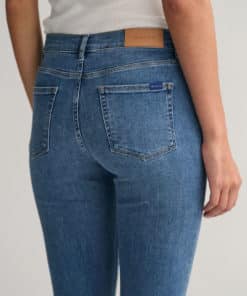 Gant Woman Nella Travel Indigo Jeans Semi Light Blue Worn In