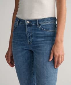 Gant Woman Nella Travel Indigo Jeans Semi Light Blue Worn In
