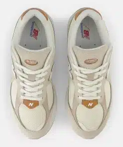New balance 2002 Men Sandstone with incense and angora