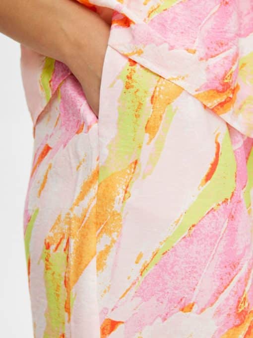 Selected Femme Aurelia Wide Shorts Blushing Pride