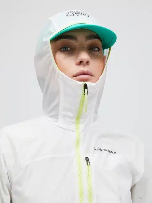 Peak Performance Vislight Alpha Jacket Women Offwhite