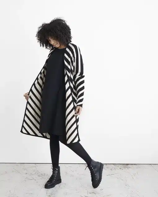 Papu Long Strope Cardigan Black/White