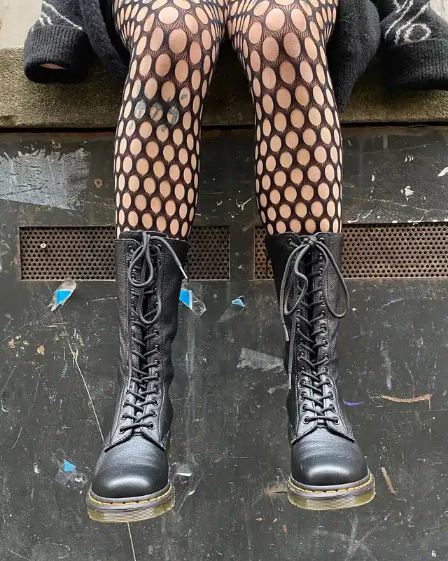 Doc martens high boots online