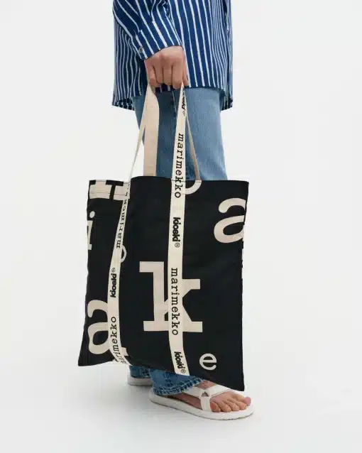 Marimekko Carrier Midi Marimerkki Bag