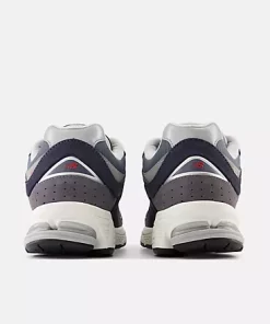 New balance 2002 Eclipse With Raincloud And Graphite