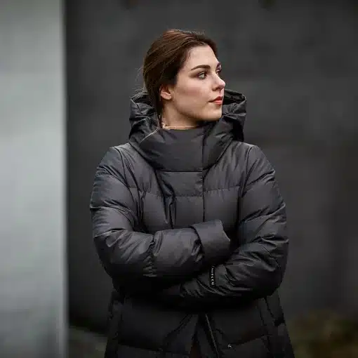 Joutsen Blanka Down Coat Black