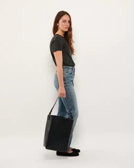 Hvisk Casset Soft Structure Bag Black