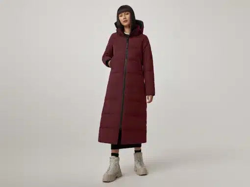 Canada Goose Mystique Parka Black Label Garnet Stone