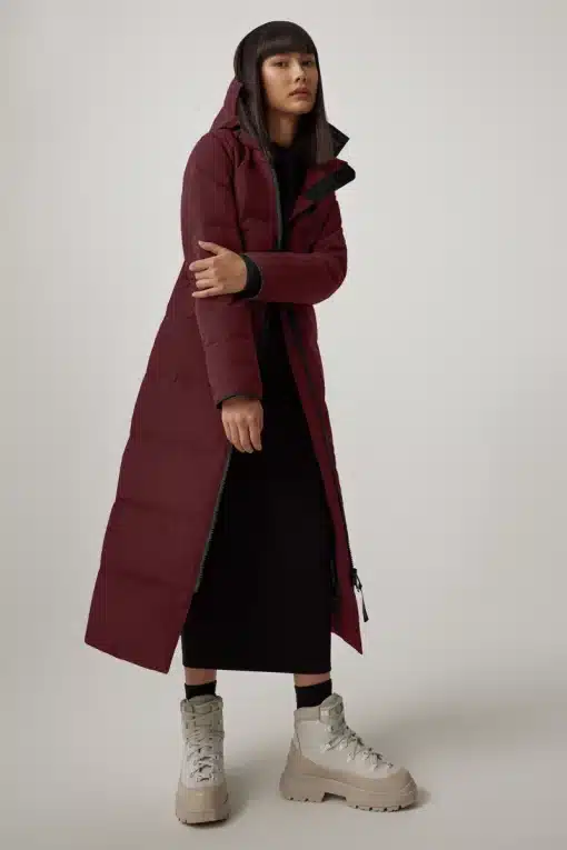 Canada Goose Mystique Parka Black Label Garnet Stone