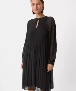 Comma, Plisee Dress Black