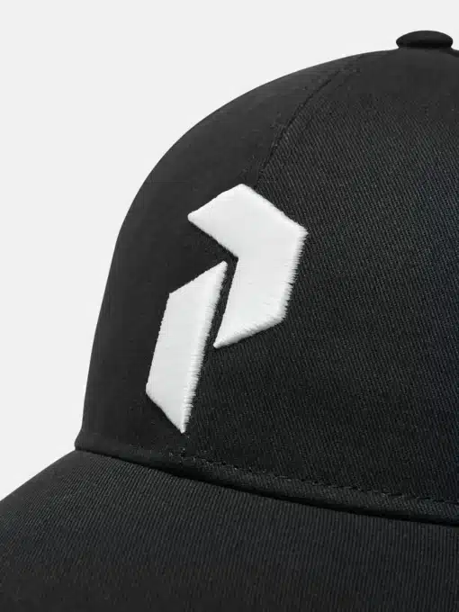 Peak Performance Retro Cap Black