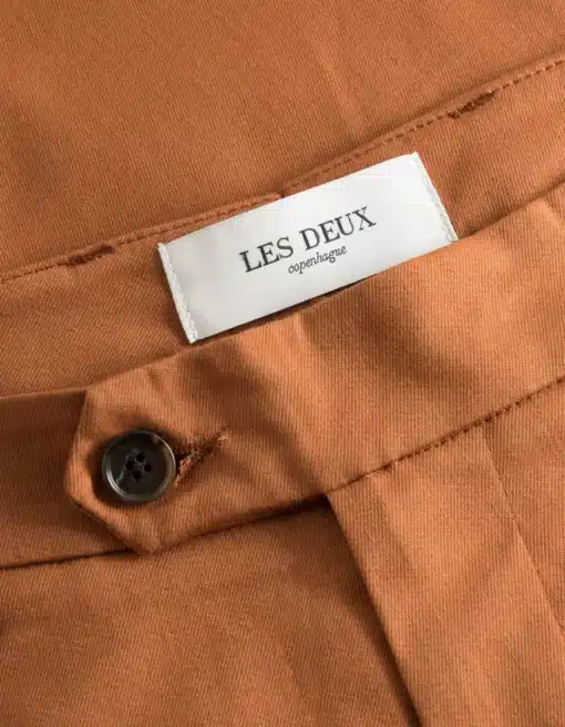 Les Deux Como Cotton Suit Pants Cherrywood