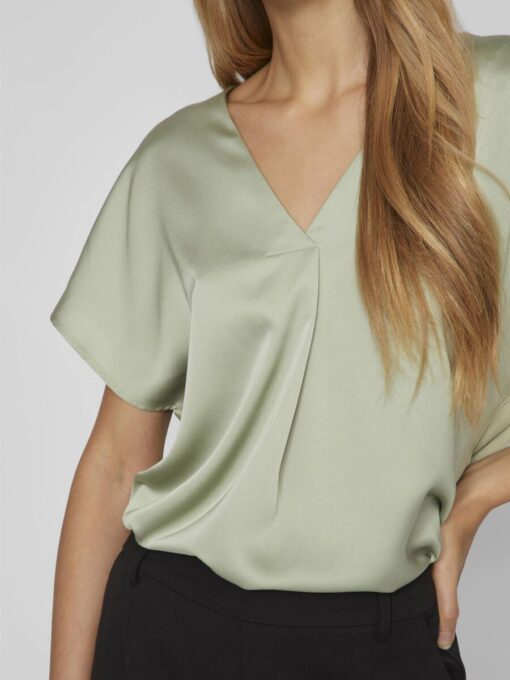 Vila Ellette Satin V- Neck Top Swamp
