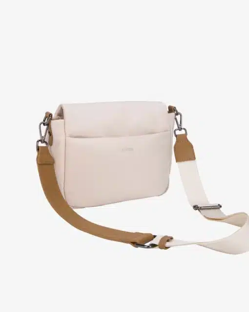 Hvisk Cayman Pocket Puffer Matte Twill Bag Pearl Cream