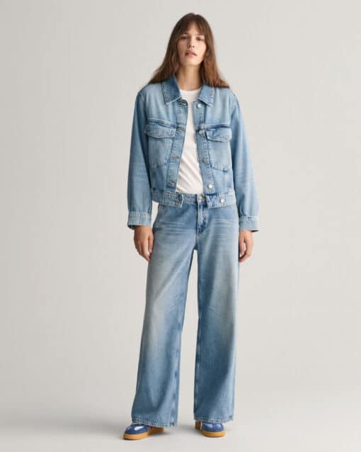 Gant Woman Cropped Denim Jacket Mid Blue Broken In