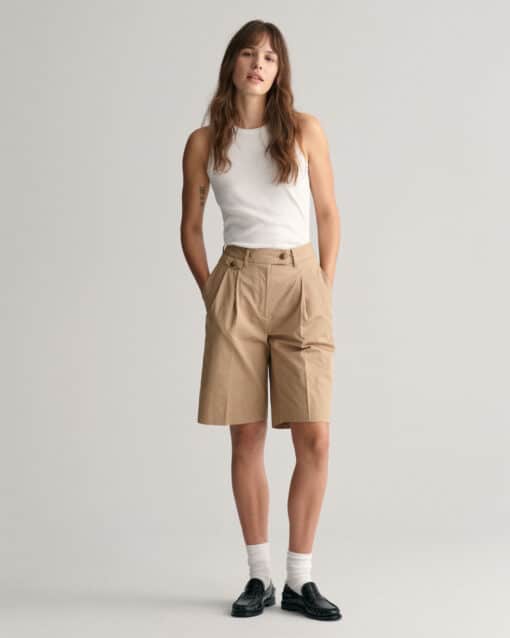 Gant Woman Pleated Chino Shorts Dark Khaki