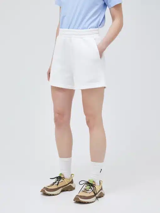 Peak Performance Original Small Logo Shorts Women Offwhite