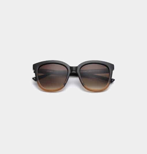 A.Kjaerbede Billy Sunglasses Black/Brown Transparent