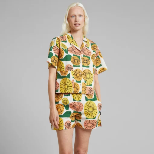 Dedicated Shorts Aspudden Dandelions Oat White