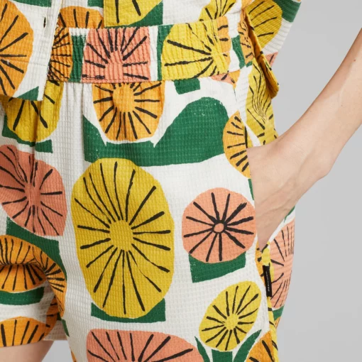 Dedicated Shorts Aspudden Dandelions Oat White