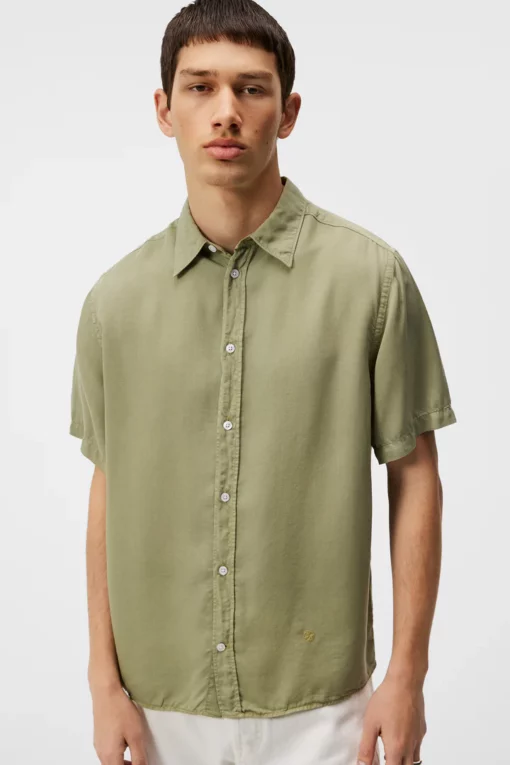 J.Lindeberg Reg SS Light Tencel Shirt Oil Green