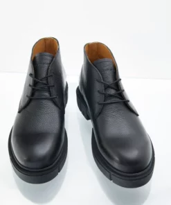 Sneaky Steve Place Black