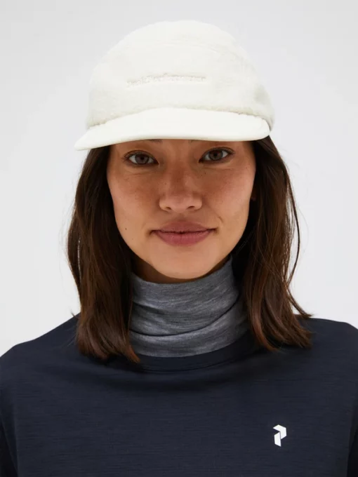 Peak Performance Fleece Cap Sand Fog