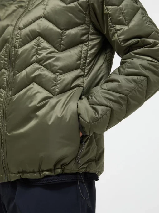 Peak Performance Elevate Liner Hood Men Pine Needle