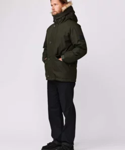 Makia Helsinki Parka Dark Green