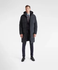 UBR Tycoon Coat Black