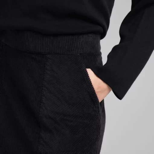 Dedicated Skirt Majorna Corduroy Black