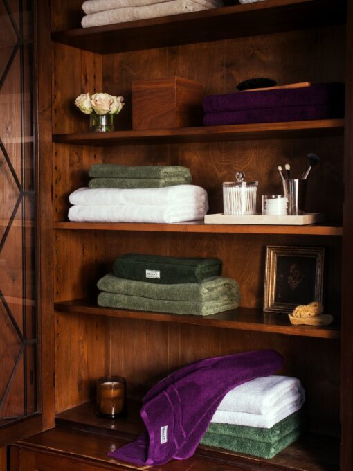Gant Home Premium Bath Towel Pine Green